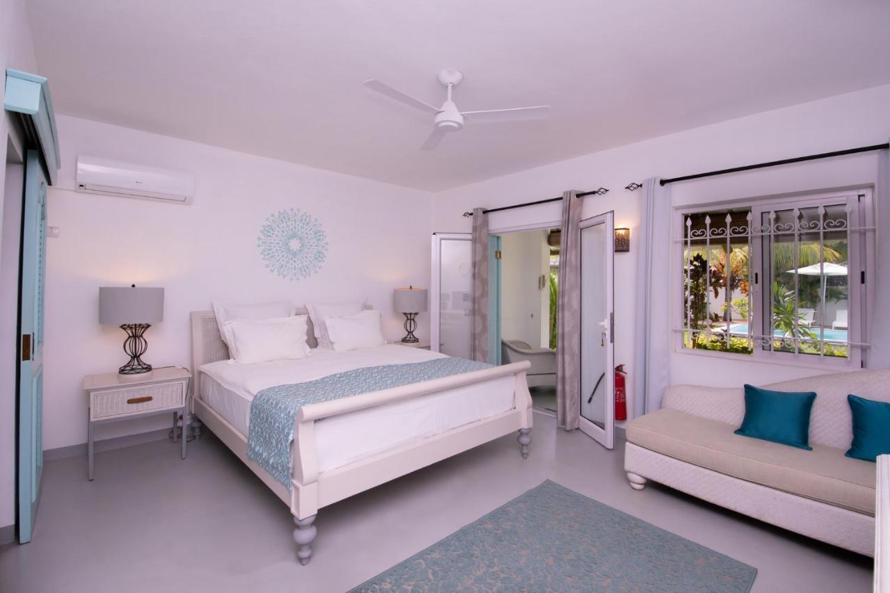 Le Mandala Moris Guesthouse Pointe Aux Canonniers Grand-Baie Exterior photo