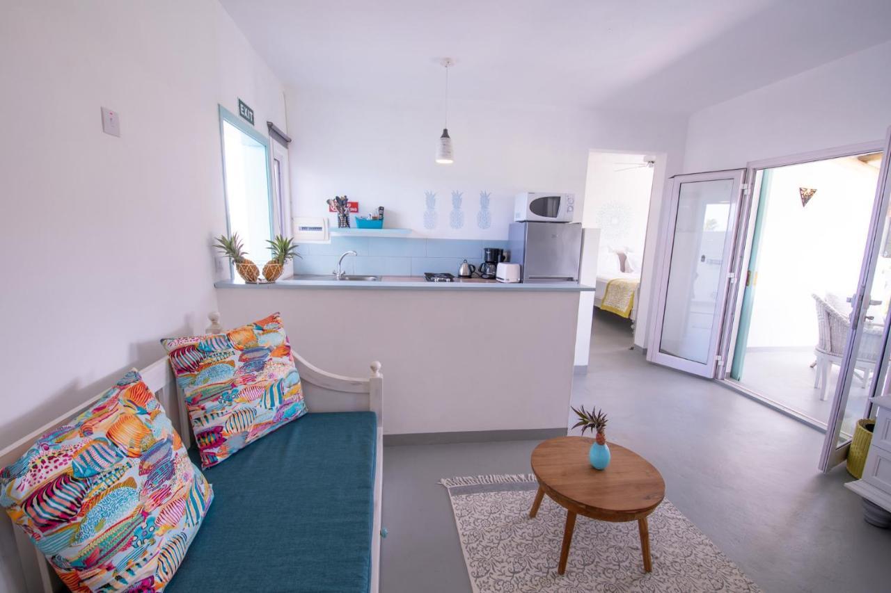 Le Mandala Moris Guesthouse Pointe Aux Canonniers Grand-Baie Exterior photo