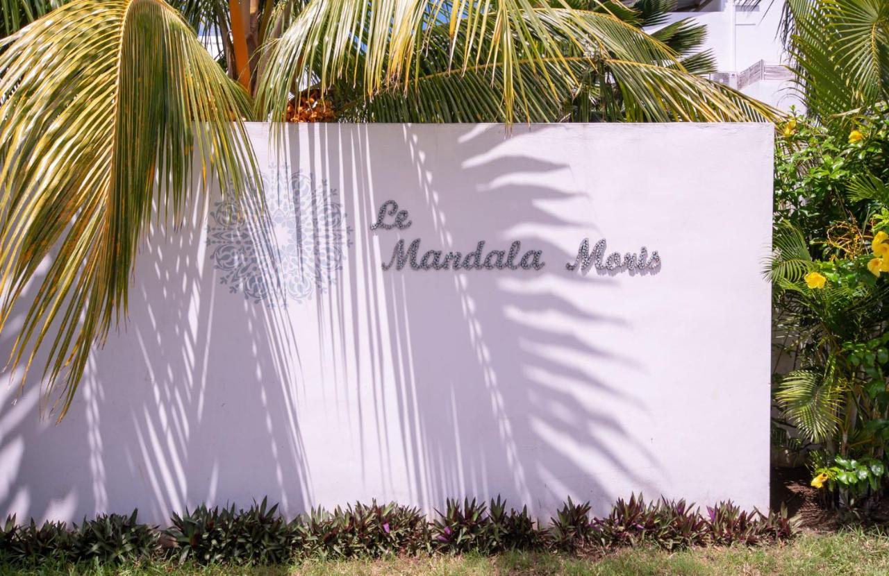 Le Mandala Moris Guesthouse Pointe Aux Canonniers Grand-Baie Exterior photo