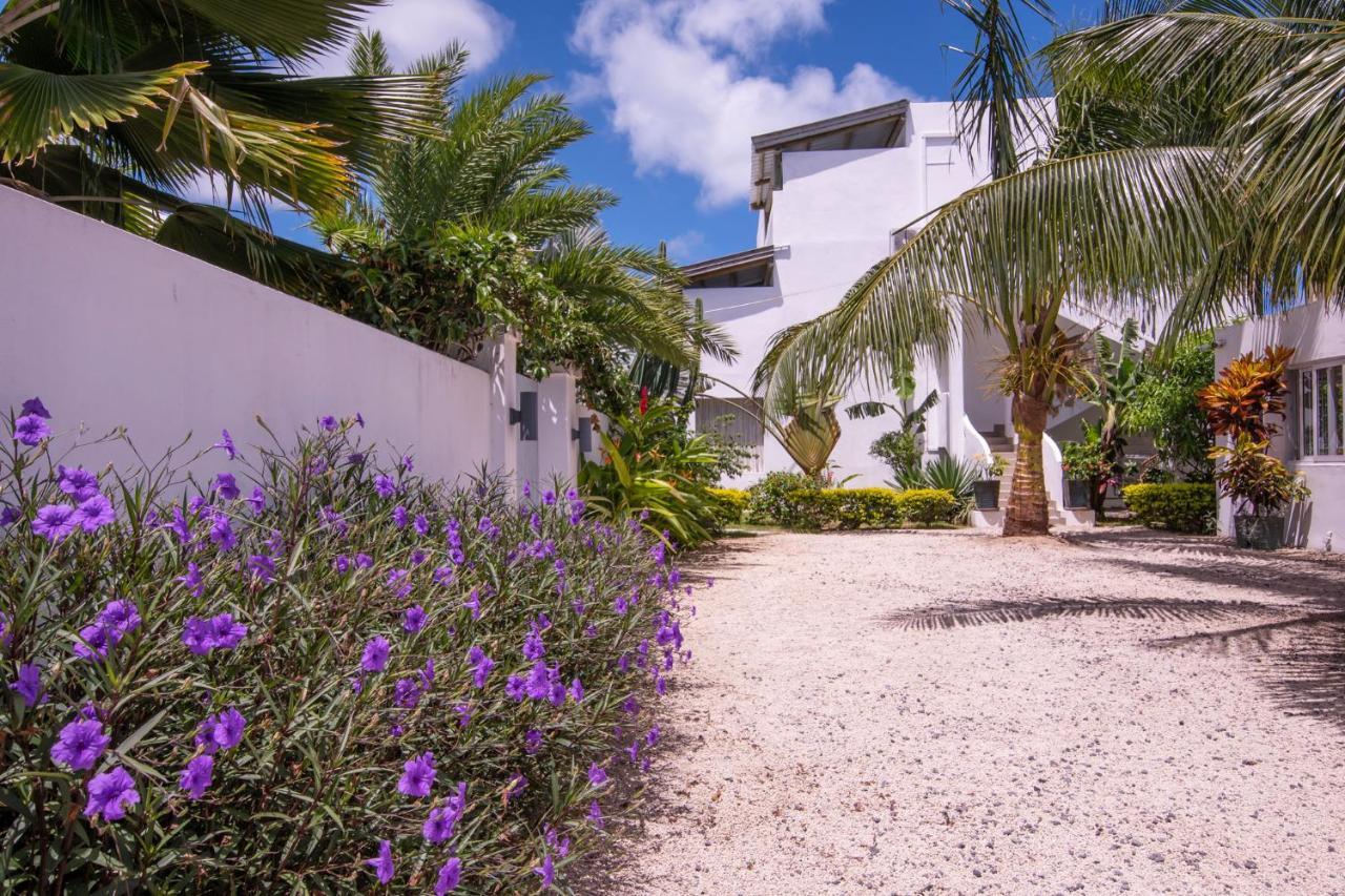 Le Mandala Moris Guesthouse Pointe Aux Canonniers Grand-Baie Exterior photo