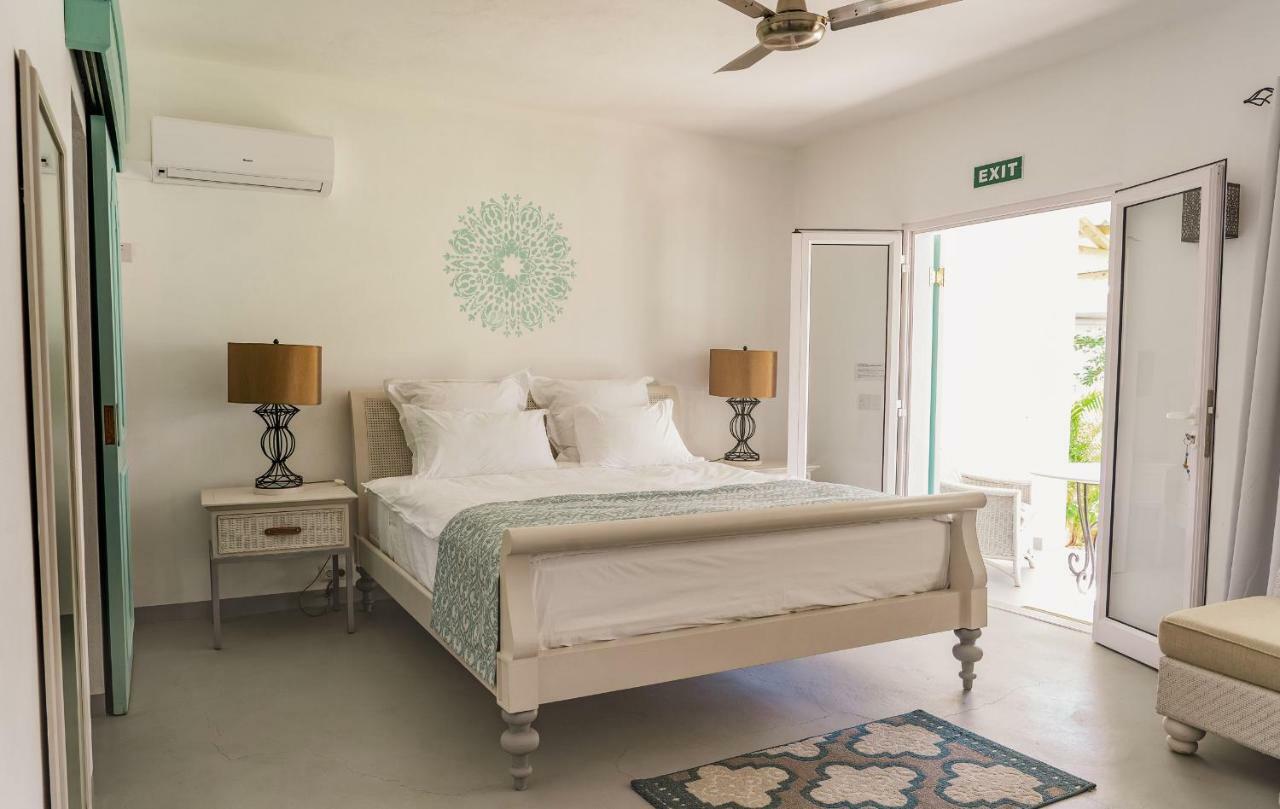 Le Mandala Moris Guesthouse Pointe Aux Canonniers Grand-Baie Exterior photo