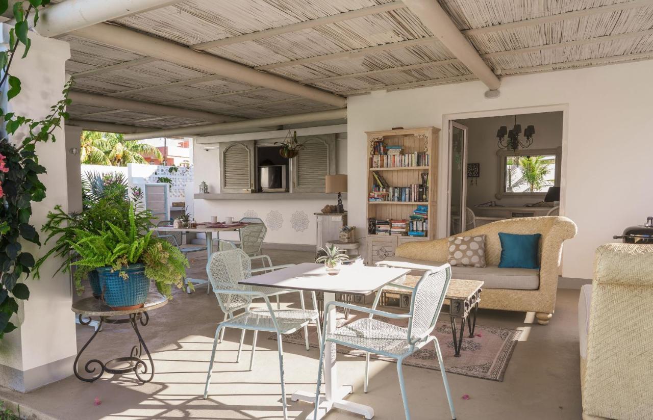 Le Mandala Moris Guesthouse Pointe Aux Canonniers Grand-Baie Exterior photo